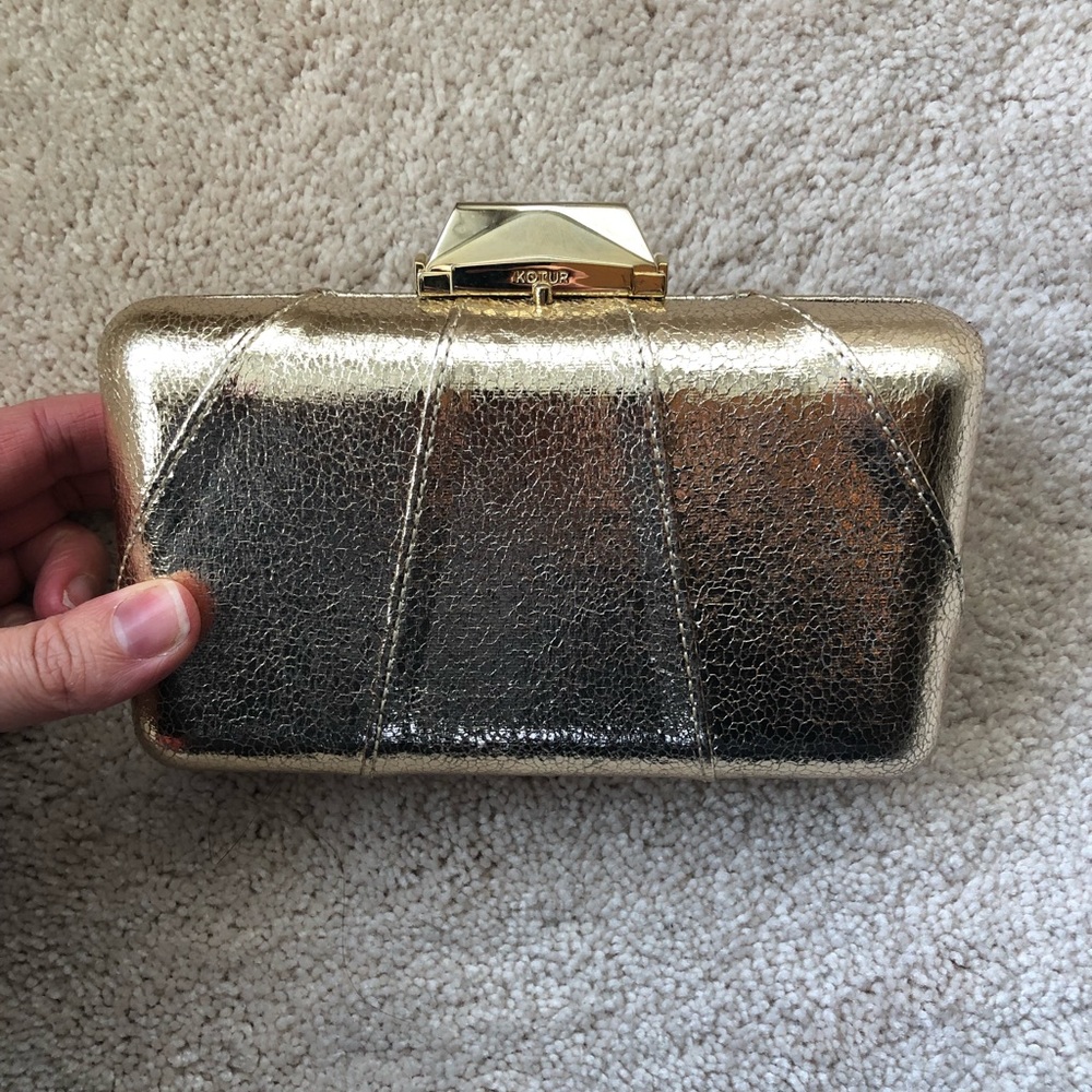 Kotur Gold Clutch with Chain Shoulder Strap